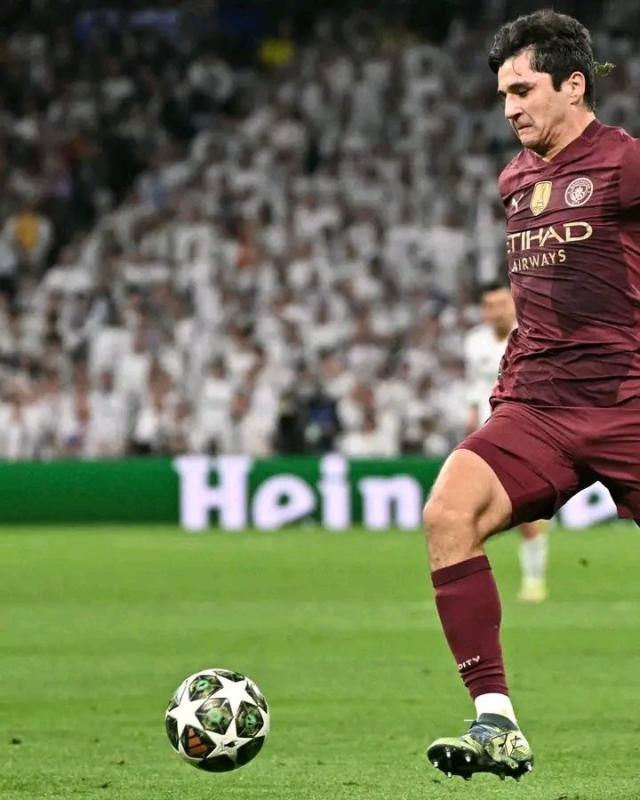 1740007002686023440.jpg GkLymF2XwAAk-sy.jpg