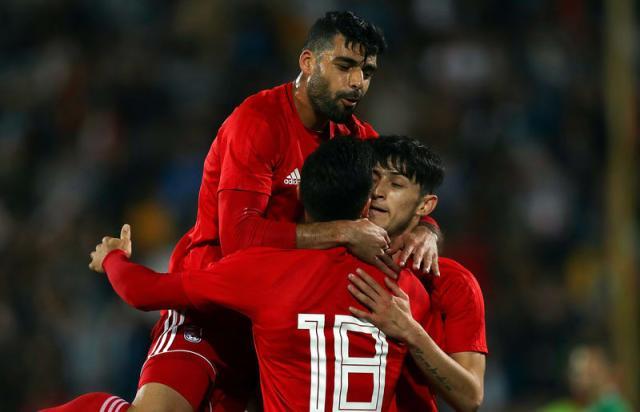 1668974318969008315.jpg webimage-GettyImages-1052285086-Azmoun-Taremi-Jahanbakhsh.jpg